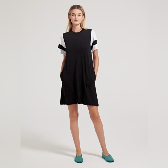 ATM Anthony Thomas Melillo Dresses & Skirts - ATM Anthony Thomas Melillo Jersey Striped Sleeve Mini Dress | Size Small